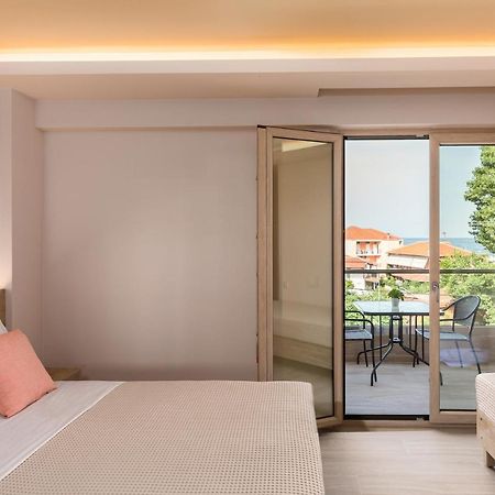 ليبتوكاريا Makris Luxury Rooms المظهر الخارجي الصورة